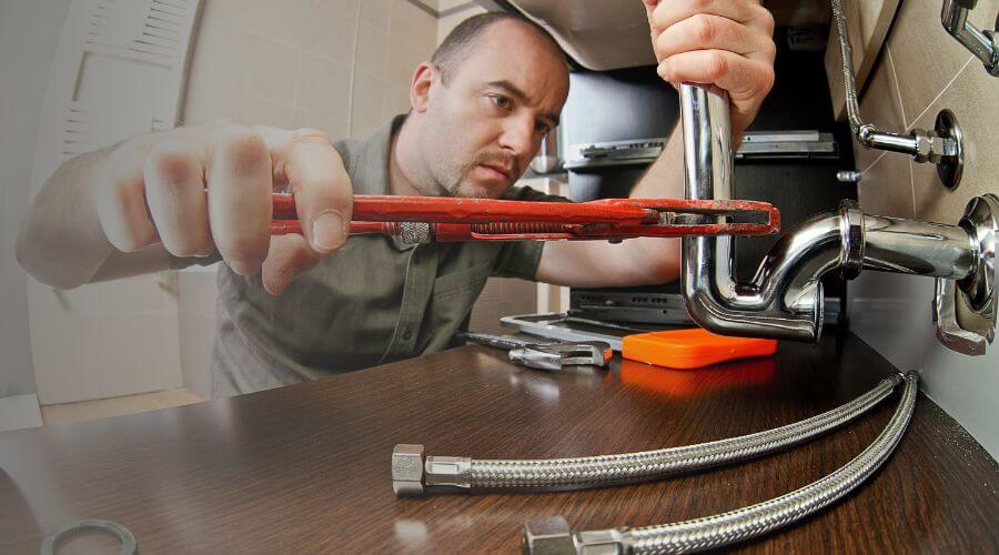 Expert burst pipe repair services in Fancy Gap, VA